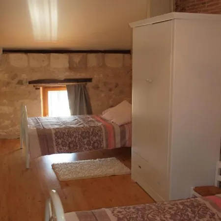 Saint-savin, 4 Pieces, 6 Personnes - Fr-1-440-132 Vakantiehuis Saint-Savin (Gironde)